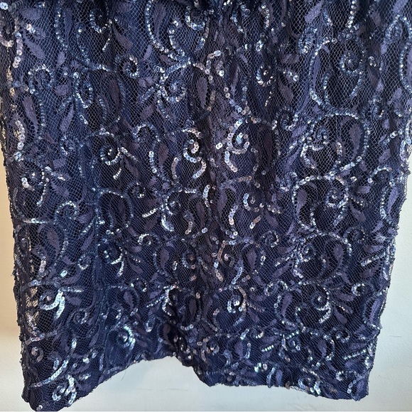 Alice + Olivia "ELISE" Sequin Lace Peplum  Cocktail Dress Above Knee‎ Size 8 - Picture 8 of 11